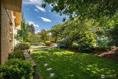 3726 NE 165th Street, Lake Forest Park, WA 98155 - Photo 33