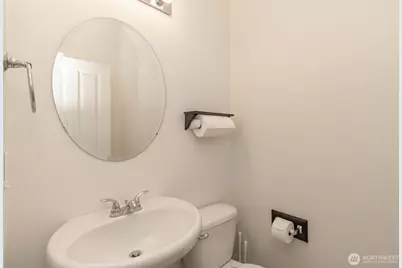 2714 67th Court SE, Auburn, WA 98092 - Photo 17