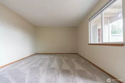 5607 76th Street W, Lakewood, WA 98499 - Photo 9