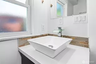 1443 22nd Ave, Seattle, WA 98122 - Photo 23