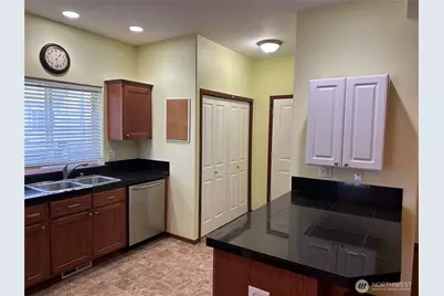 9300 11th Street NE, Lake Stevens, WA 98258 - Photo 7