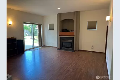 9300 11th Street NE, Lake Stevens, WA 98258 - Photo 9