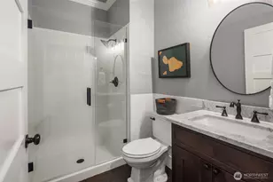 8512 213th Pl NE, Redmond, WA 98053 - Photo 15