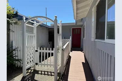 2814 Mission Beach Heights Road, Tulalip, WA 98271 - Photo 3