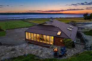 2106 Breezy Point Rd, Camano Island, WA 98282 - Photo 29