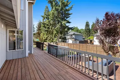 20502 122nd Street Ct E, Bonney Lake, WA 98391 - Photo 23