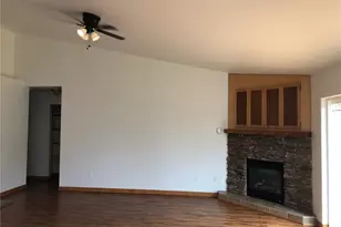 106 N Benton St, Kittitas, WA 98934 - Photo 5