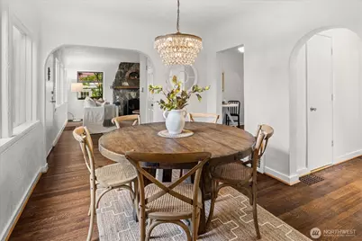 15 Fulton Street, Seattle, WA 98109 - Photo 9