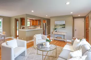 3248 NW Market St, Seattle, WA 98107 - Photo 3