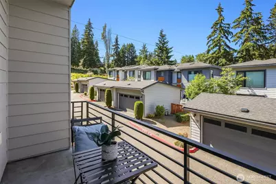 12819 SE 75th Court, Newcastle, WA 98056 - Photo 15