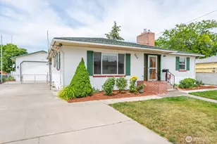 920 S Dahlia Dr, Moses Lake, WA 98837 - Photo 1