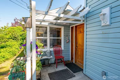 685 NE Regatta Street, Oak Harbor, WA 98277 - Photo 7