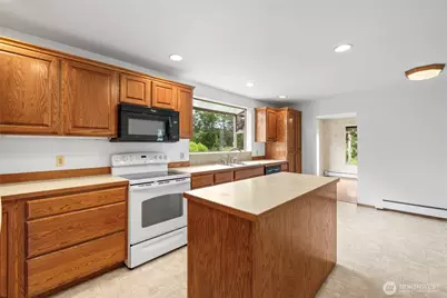 30135 Lyman Hamilton Hwy, Sedro Woolley, WA 98284 - Photo 11