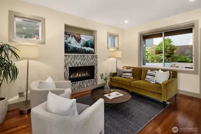 2619 Warren Avenue N, Seattle, WA 98109 - Photo 19
