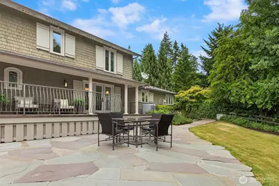 7195 NE High School Road, Bainbridge Island, WA 98110 - Photo 21