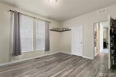 7508 47th Avenue NE #11, Marysville, WA 98270 - Photo 17
