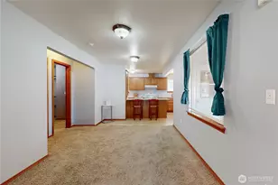 735 NE Spitzenburg St, College Place, WA 99324 - Photo 7