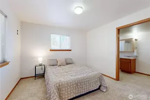 735 NE Spitzenburg St, College Place, WA 99324 - Photo 23
