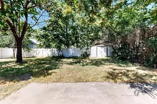 735 NE Spitzenburg St, College Place, WA 99324 - Photo 29