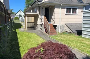 2219 Rockefeller Ave, Everett, WA 98201 - Photo 7