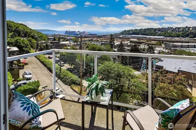 2221 Gilman Drive W #303, Seattle, WA 98119 - Photo 3