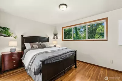 5221 120th Avenue SE, Bellevue, WA 98006 - Photo 11