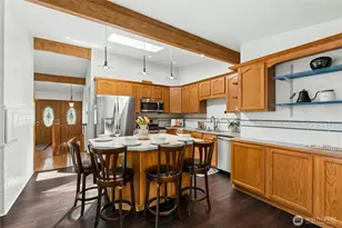 5221 120th Ave SE, Bellevue, WA 98006 - Photo 7