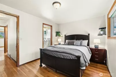 5221 120th Avenue SE, Bellevue, WA 98006 - Photo 13