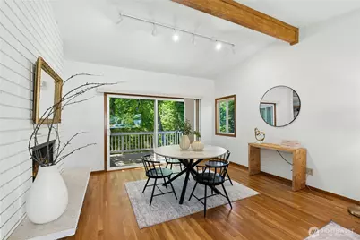 5221 120th Avenue SE, Bellevue, WA 98006 - Photo 5
