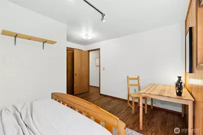 5221 120th Avenue SE, Bellevue, WA 98006 - Photo 27