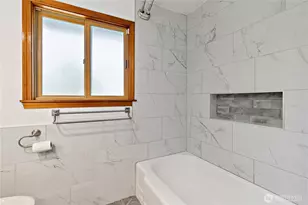 9015 E D St, Tacoma, WA 98445 - Photo 15