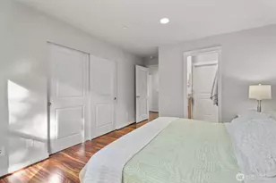 23000 NE 8th St, Sammamish, WA 98074 - Photo 23