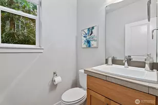 23000 NE 8th St, Sammamish, WA 98074 - Photo 7