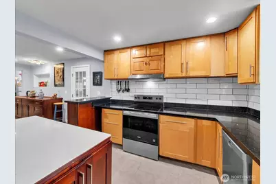 1302 SW Bay Street, Port Orchard, WA 98366 - Photo 9