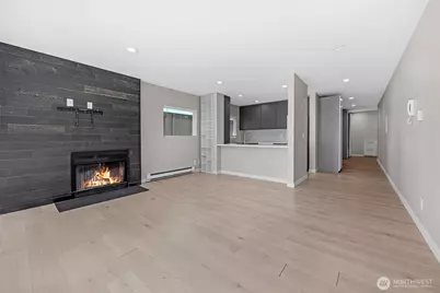 435 Summit Avenue E #402, Seattle, WA 98102 - Photo 9