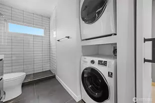 435 Summit Ave E, Seattle, WA 98102 - Photo 17