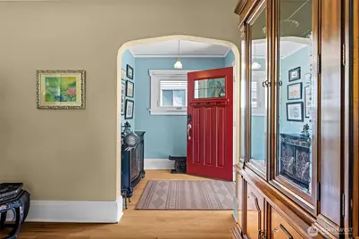 3919 N 9th Street, Tacoma, WA 98406 - Photo 3