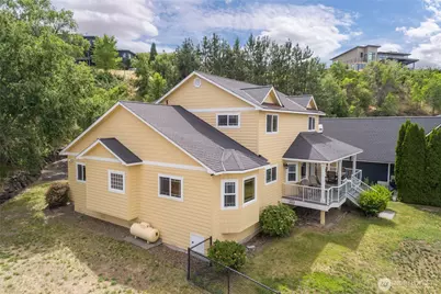 915 S Lakeshore Road, Chelan, WA 98816 - Photo 35