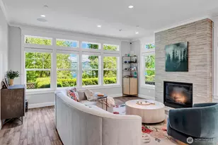 9950 SE 39th St, Mercer Island, WA 98040 - Photo 5