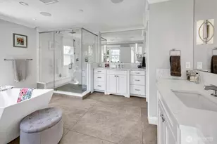 9950 SE 39th St, Mercer Island, WA 98040 - Photo 17