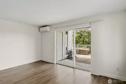 823 Davis Place S #104, Seattle, WA 98144 - Photo 11