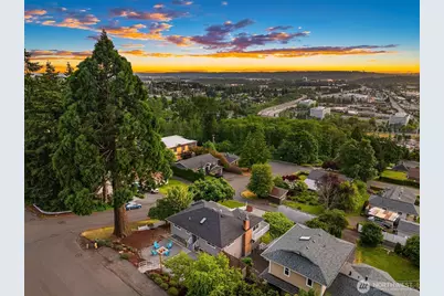 811 Grant Avenue S, Renton, WA 98057 - Photo 27