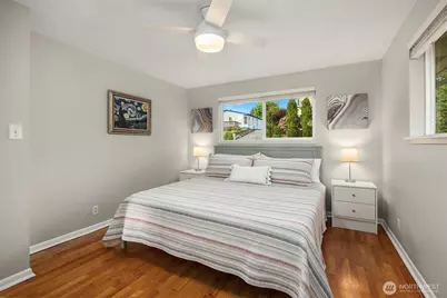 811 Grant Avenue S, Renton, WA 98057 - Photo 13