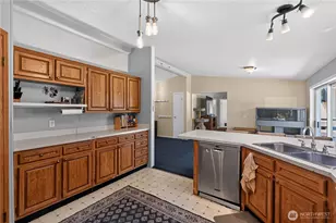 22430 Criddle Ln, Mount Vernon, WA 98274 - Photo 13