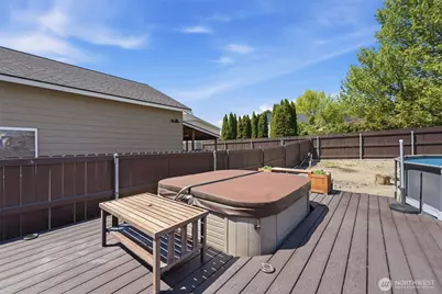 99206 E Ridgeview Drive, Kennewick, WA 99338 - Photo 29