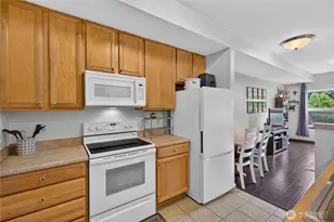 512 Darby Dr, Bellingham, WA 98226 - Photo 9
