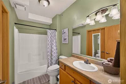 512 Darby Drive #208, Bellingham, WA 98226 - Photo 17