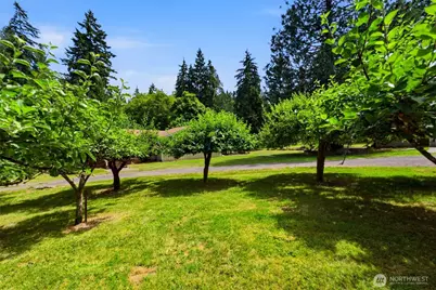 10146 Banner Road SE, Olalla, WA 98359 - Photo 33