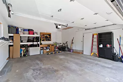 4935 116th Place SE, Bellevue, WA 98006 - Photo 35