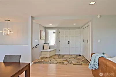 4935 116th Place SE, Bellevue, WA 98006 - Photo 9